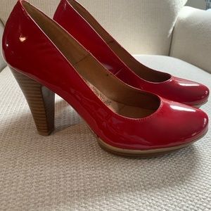 Sofft Red Pump Shoes Size 7.5